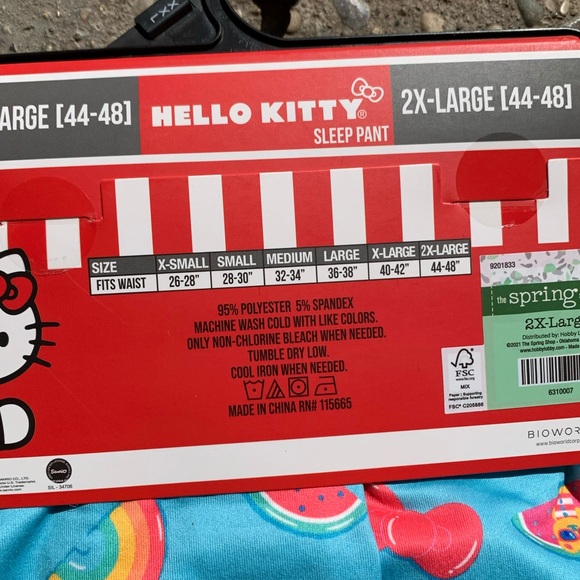 Hello Kitty Sleep Pants - Picture 4 of 4